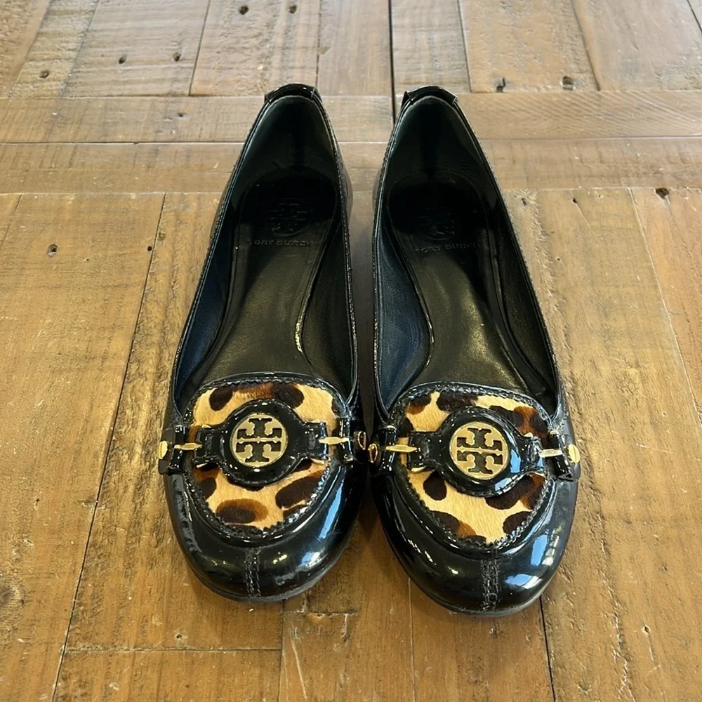 Tory Burch leopard pony hair patent leather flats women’s size 9 animal print